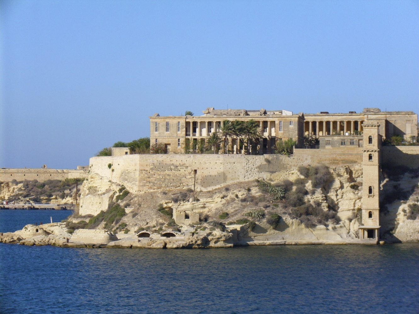 Royal Naval Hospital Bighi, Kalkara - 01.jpg